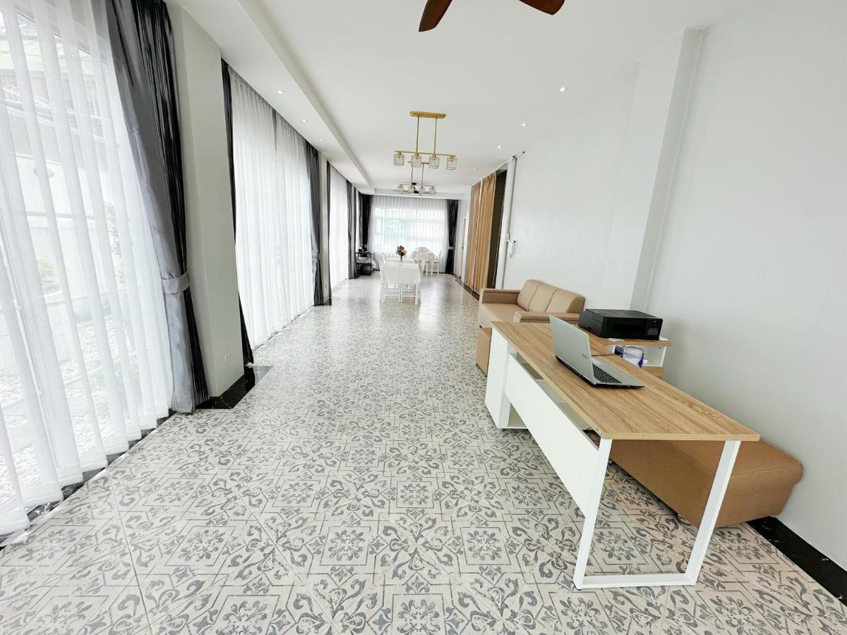 Albergue The White House Rachamankha เดอะ ไวท์เฮ้าส์ ราชมรรคา Chiang Mai Exterior foto